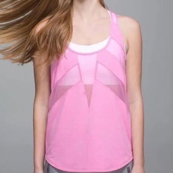 lululemon athletica Tops - Lululemon Swiftly Tech‎ Racerback Tank Top Pink Mesh Athletic Workout Size 6